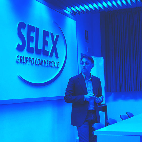 In Selex per raccontare al team le attività di Digital Marketing curate per loro